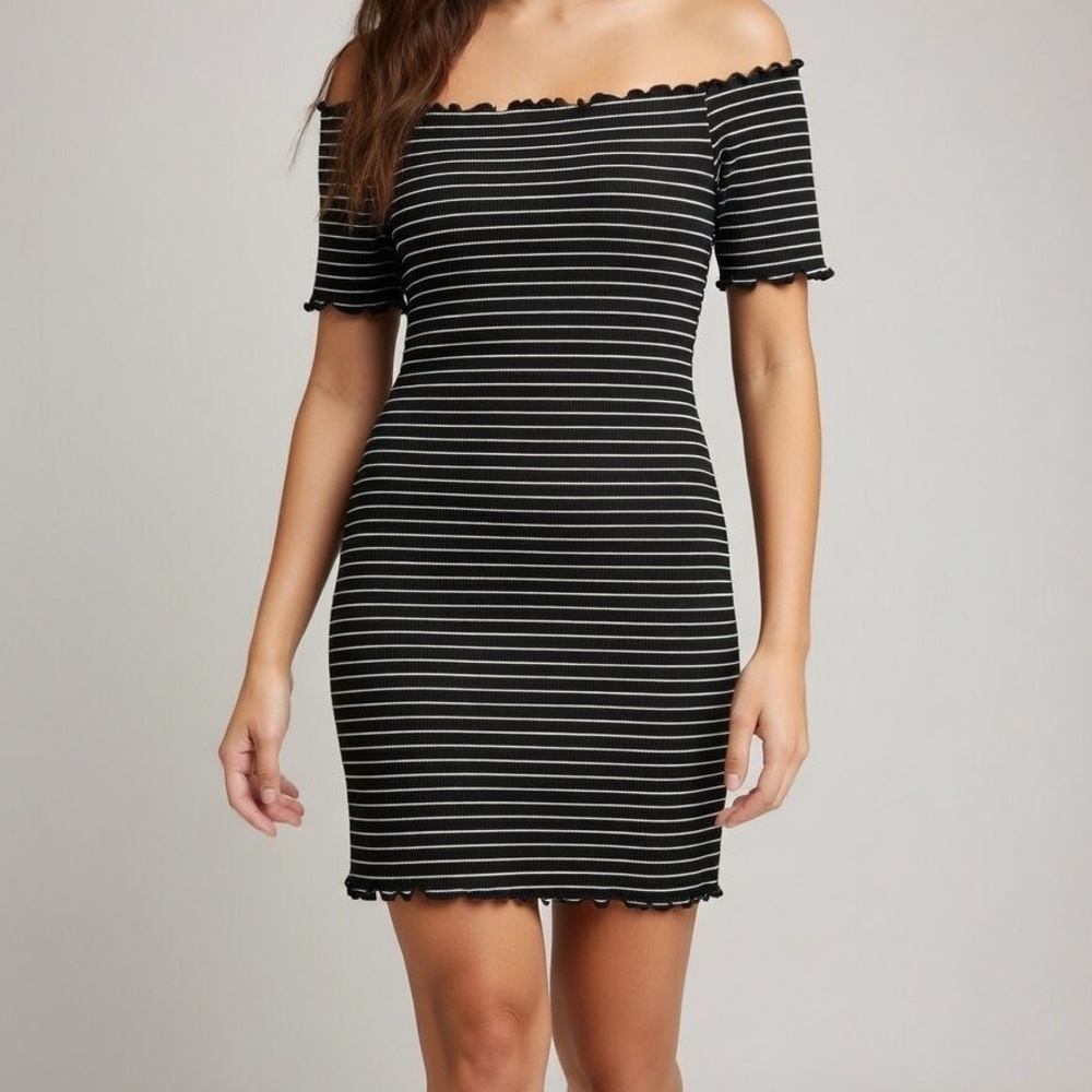 Ambiance Juniors Black and White Striped Off the Shoulder Mini Dress | Size M